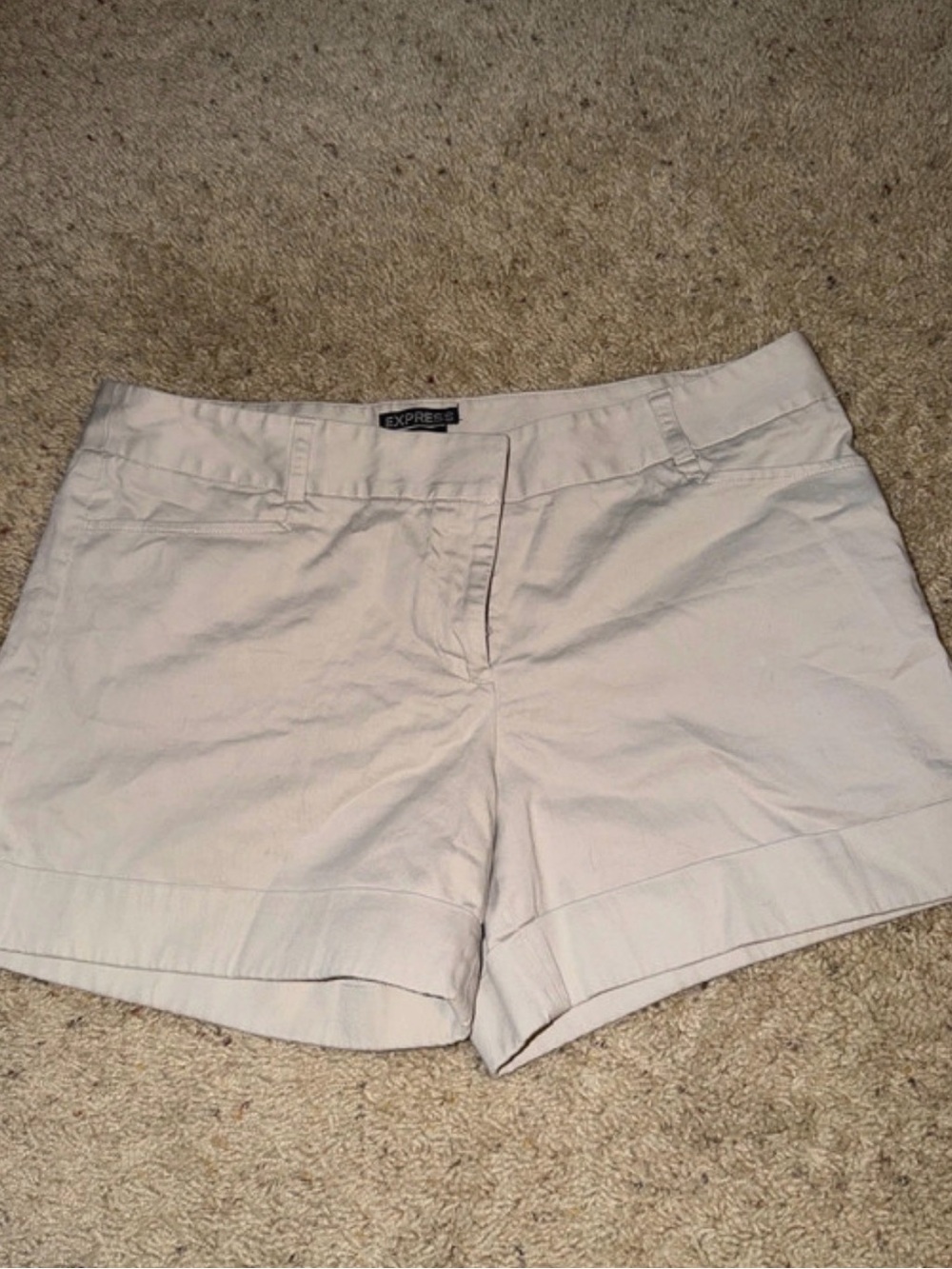 Express Cream Tailored Cotton Shorts Editor Size 10